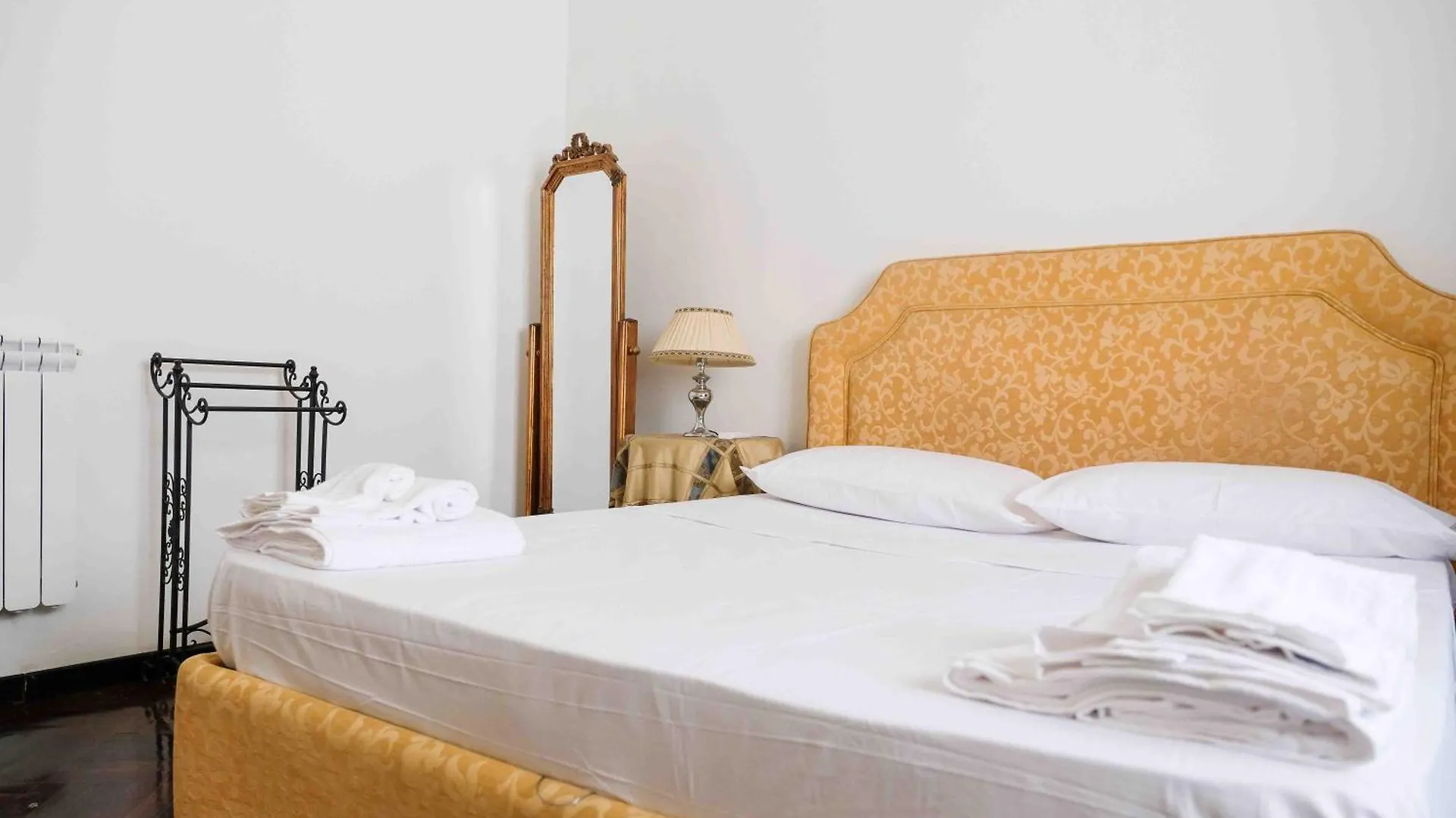 Appartamento Di Pregio Al Centro Palermo 0*,  Italy
